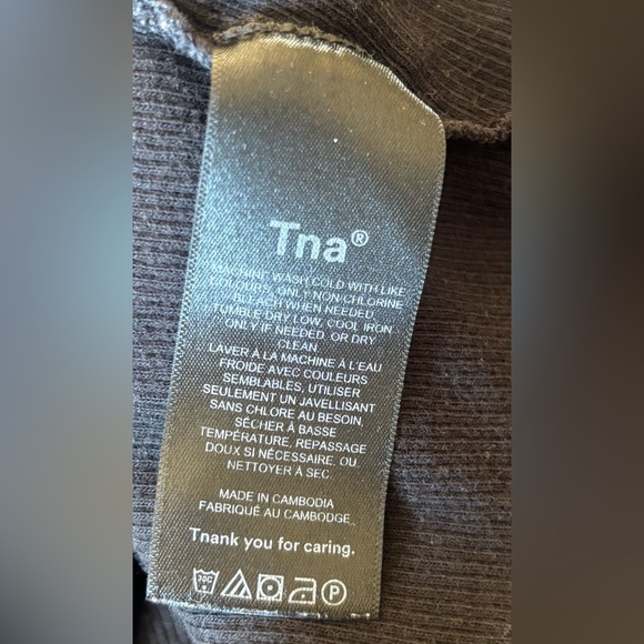 Aritzia TNA Black Ribbed Crop Top T-Shirt Women’s Medium - Picture 6 of 7